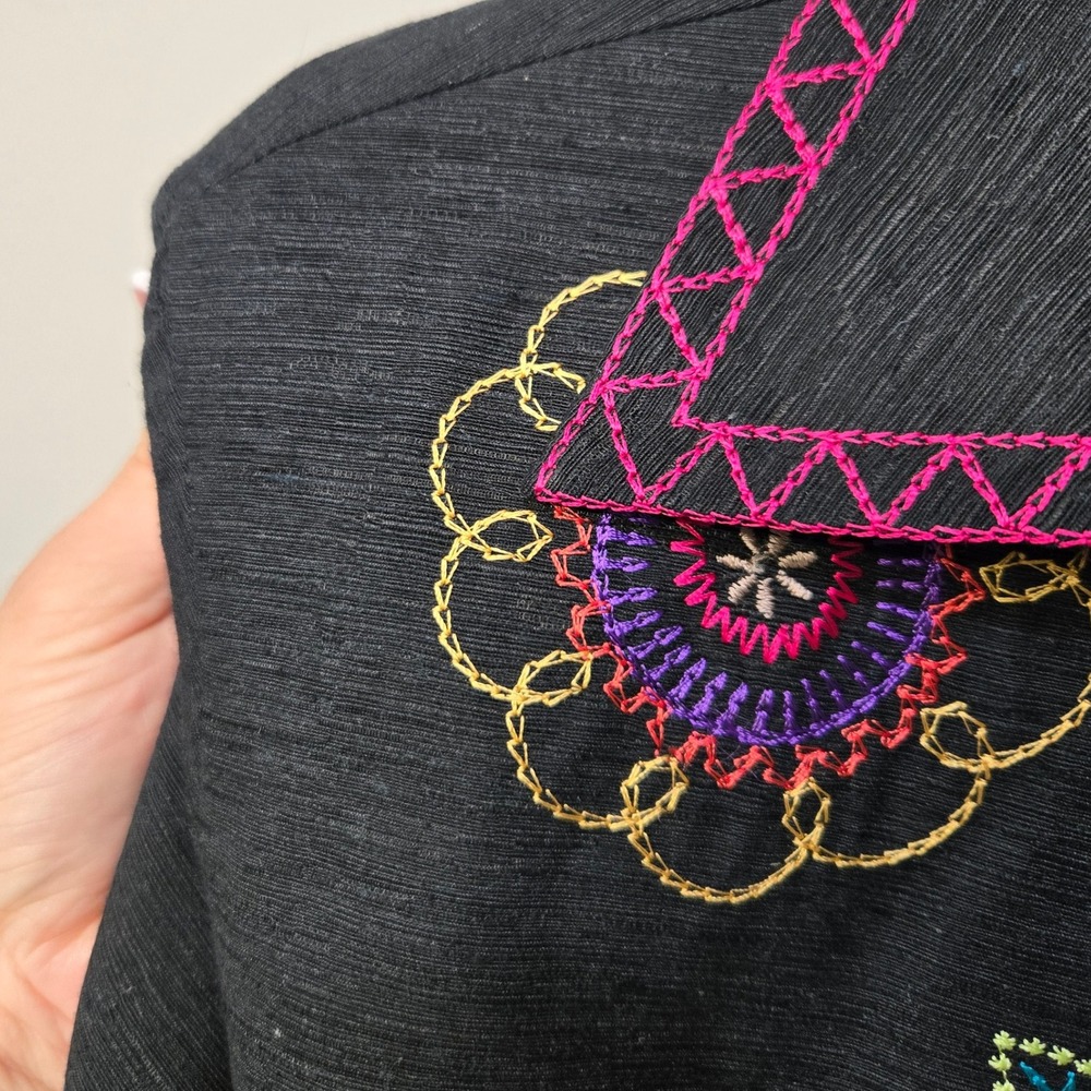 Vintage Y2K Floral Embroidered Shirt Top Large Black Silk Blend Boho Art To Wear - Picture 7 of 10